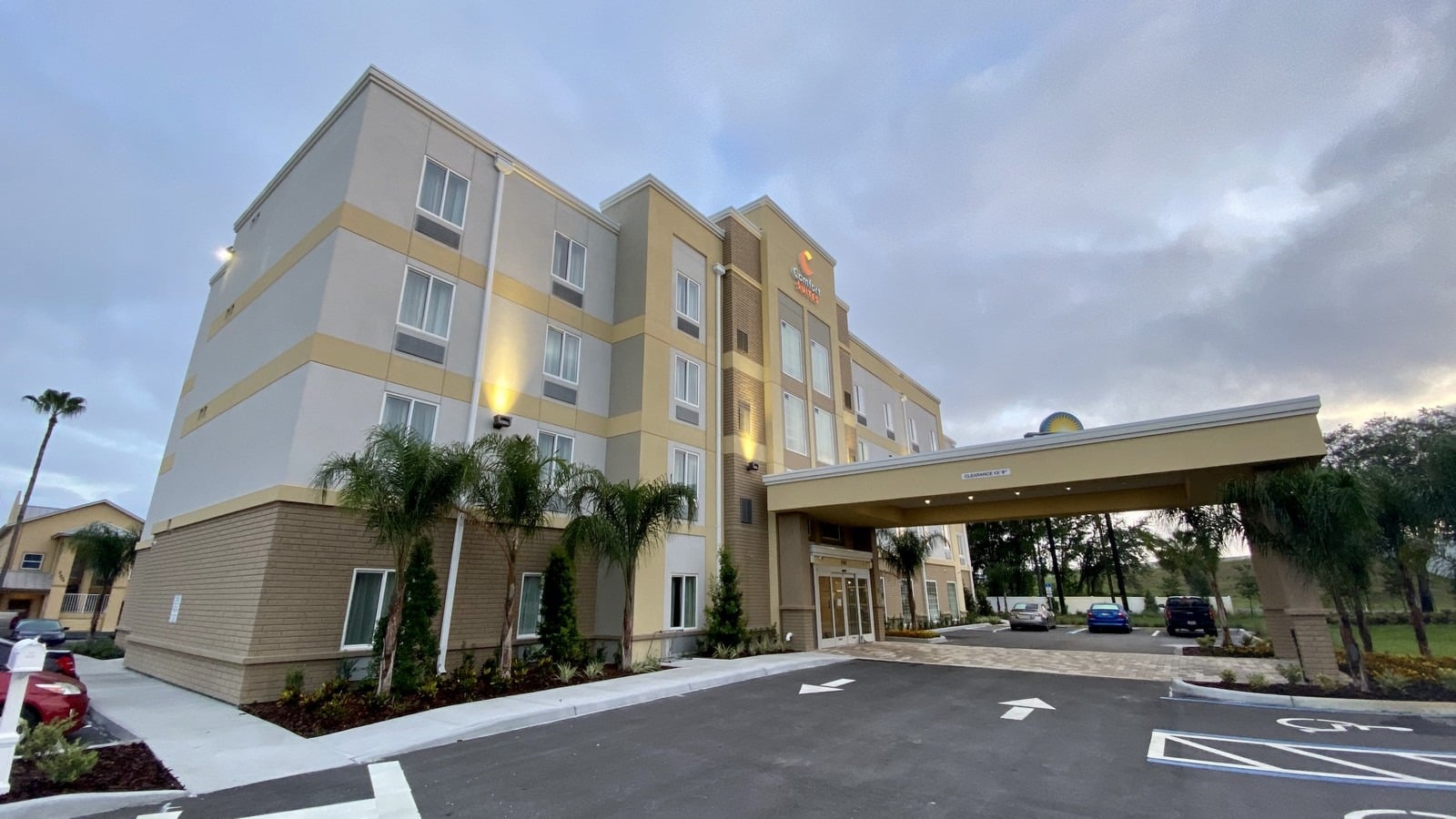 Hotel Near Daytona Beach Speedway In Florida   Comfort Suites Near Daytona Speedway In Florida 